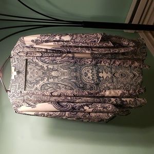 2 for $10/ Pre-owned Women's Forever 21 Cover Up